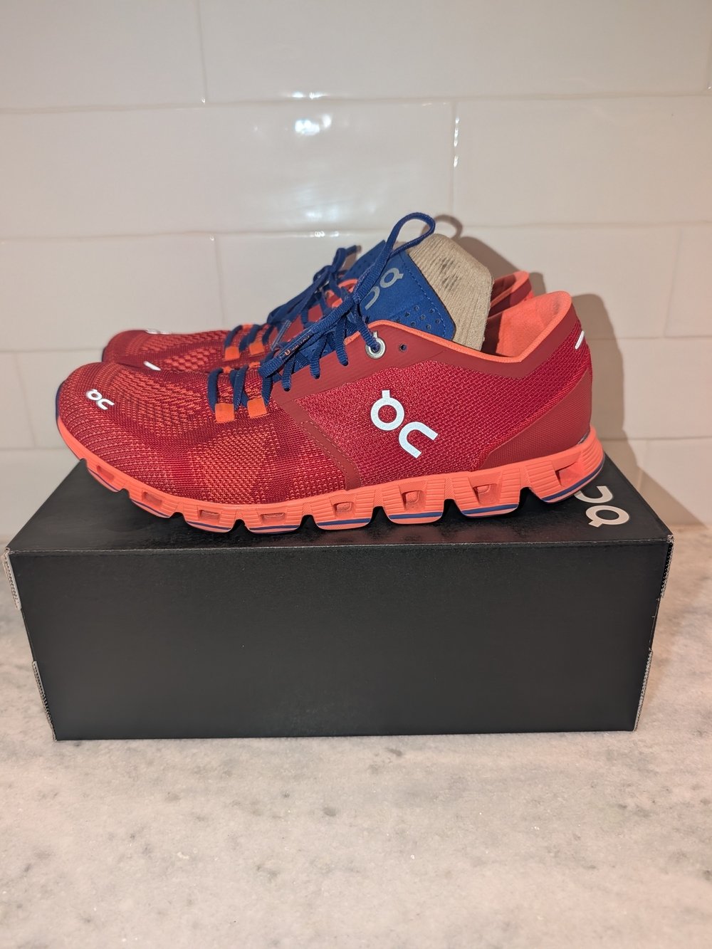 On Cloud X Women’s Running Shoes Red Flash Size 9